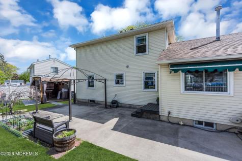 1058 Torremolinos Court Toms River NJ 08753