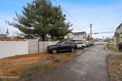 11 Main Street Englishtown NJ 07726