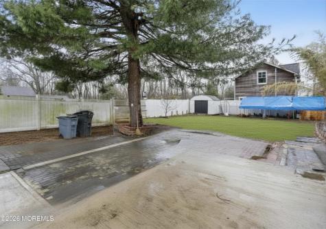 11 Main Street Englishtown NJ 07726