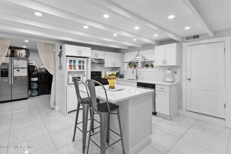 11 Main Street Englishtown NJ 07726
