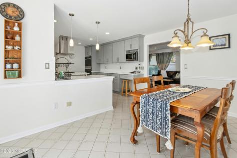 60 Evergreen Lane Watchung NJ 07069