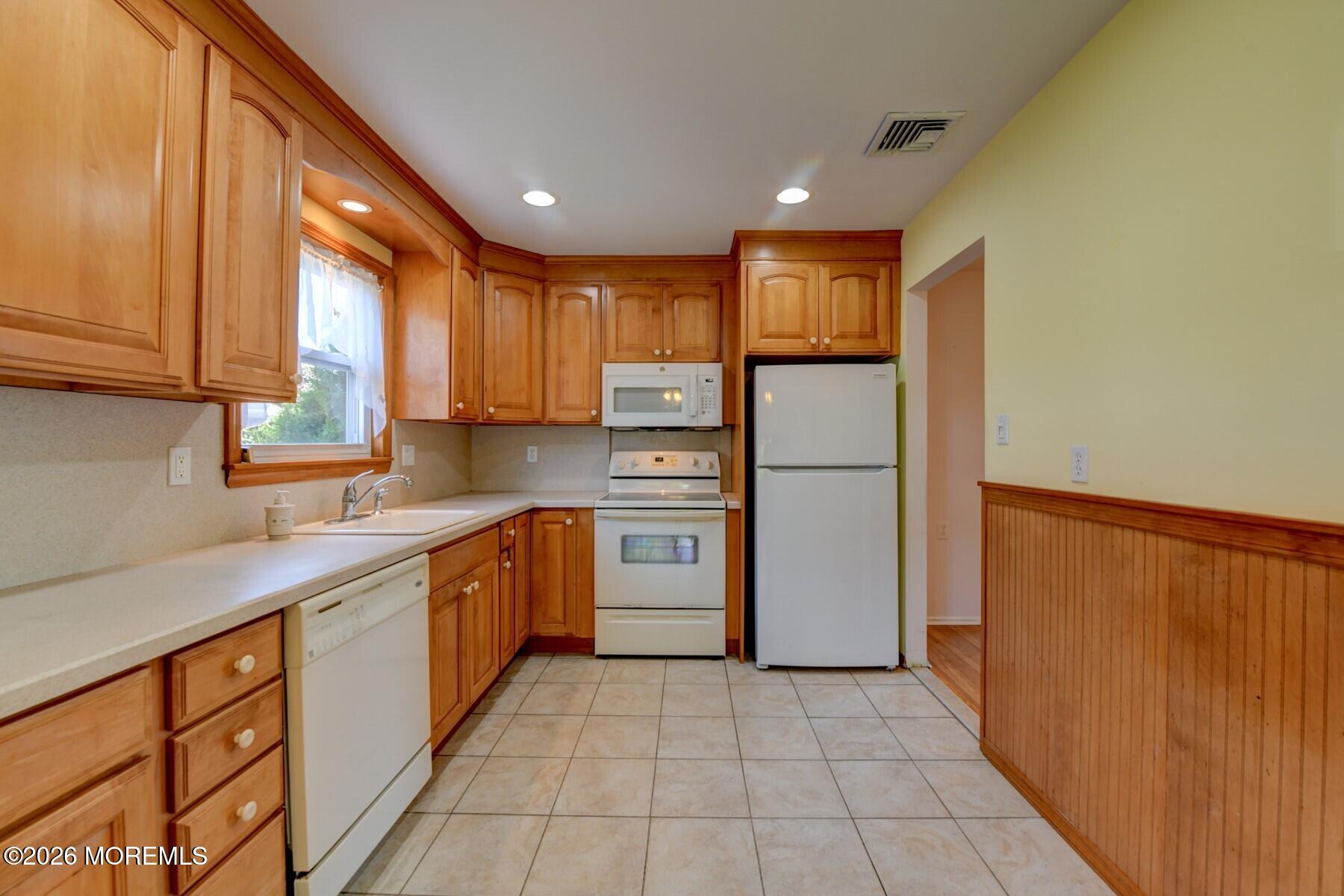 40 Sidney Court Brick NJ 08723