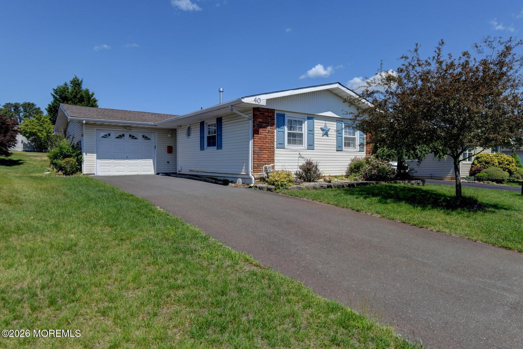 40 Sidney Court Brick NJ 08723