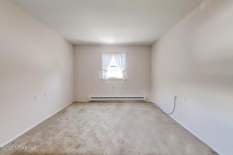 40 Sidney Court Brick NJ 08723