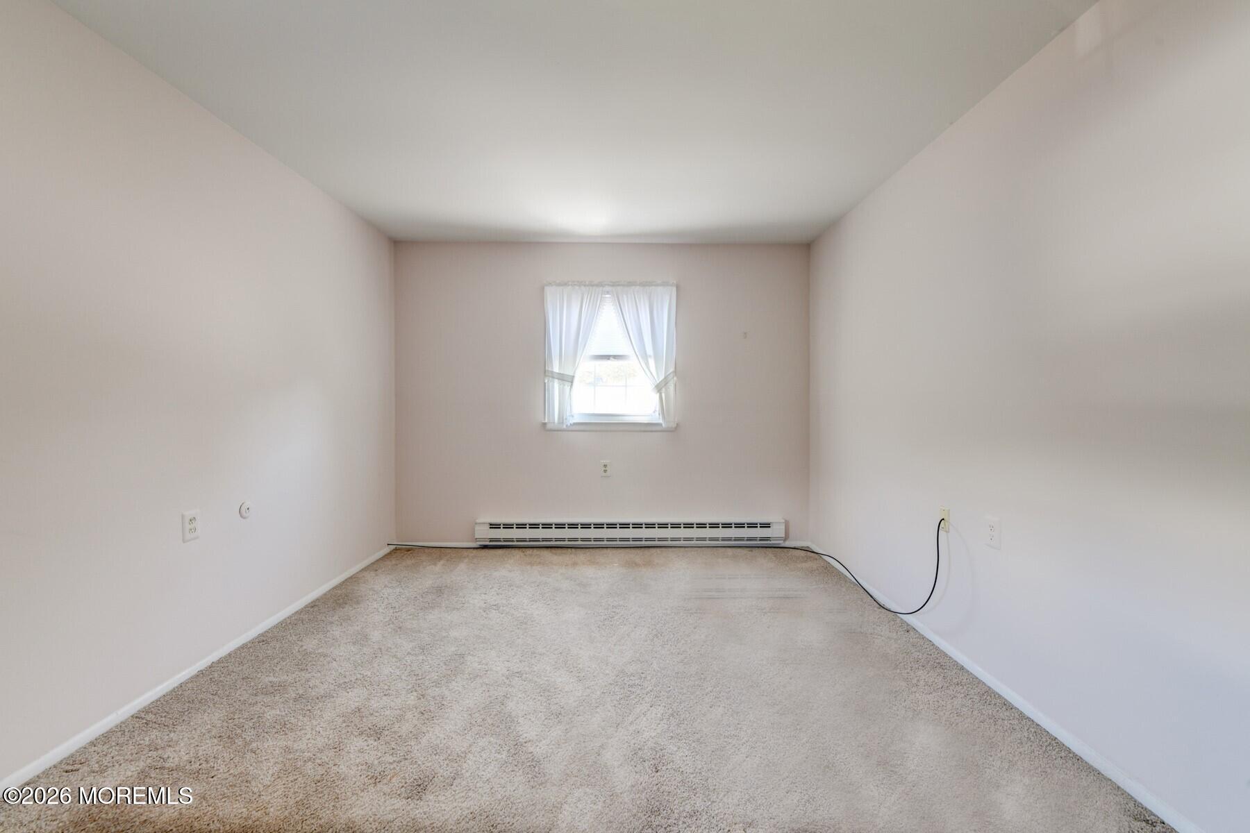 40 Sidney Court Brick NJ 08723