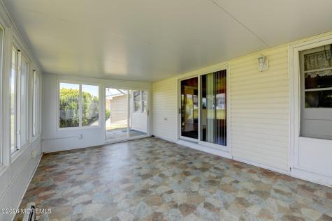 40 Sidney Court Brick NJ 08723