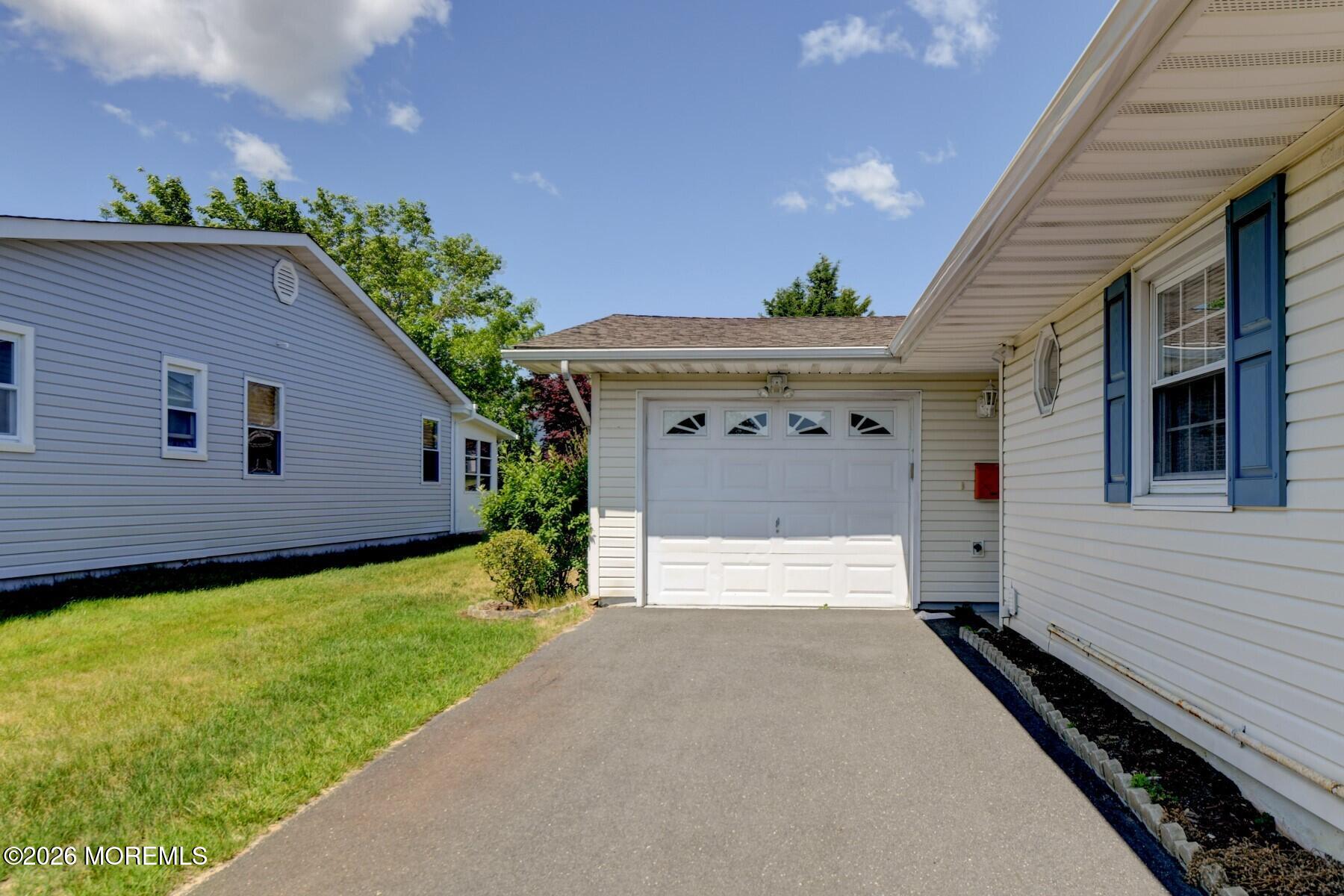 40 Sidney Court Brick NJ 08723