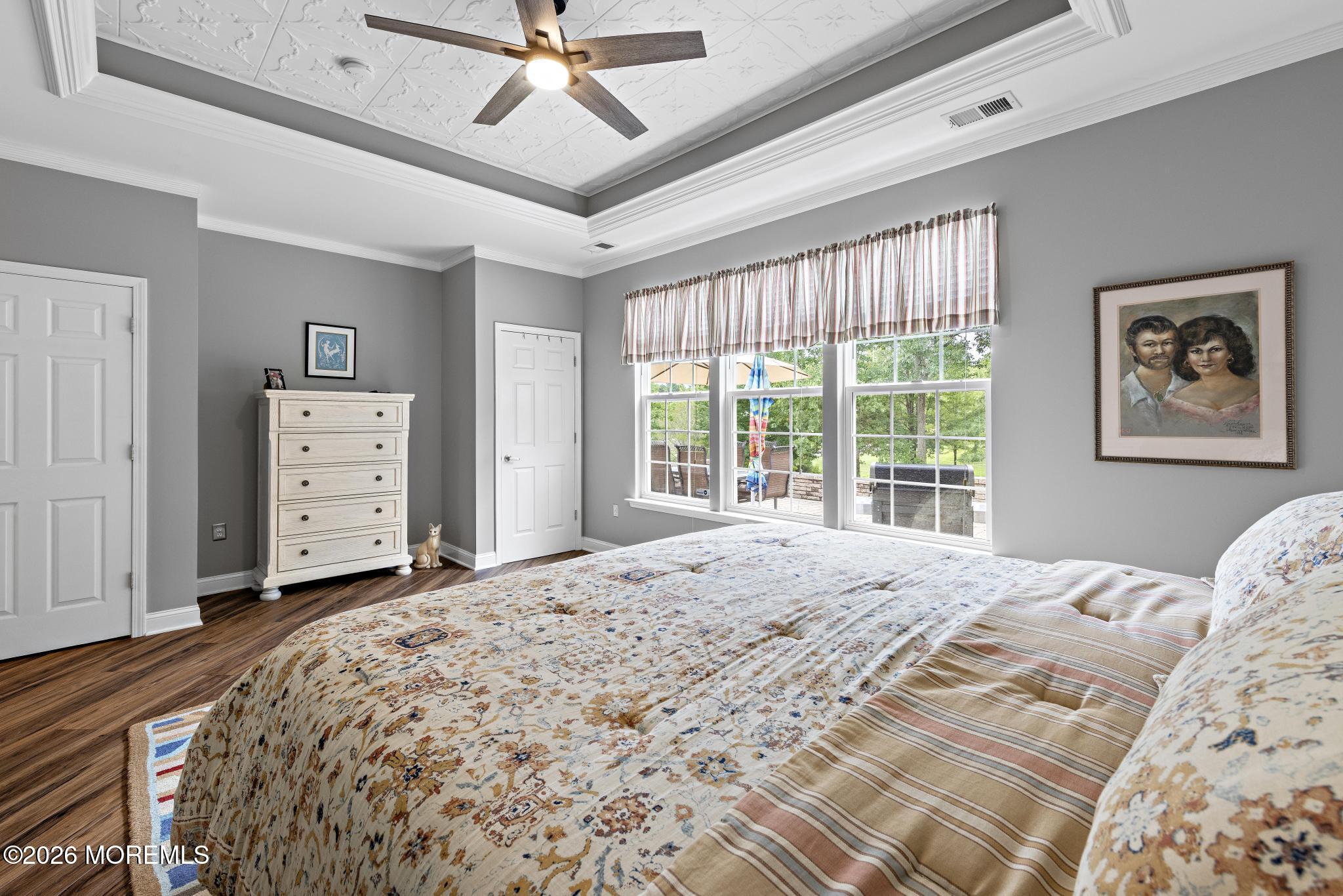 21 Honeysuckle Drive Manahawkin NJ 08050
