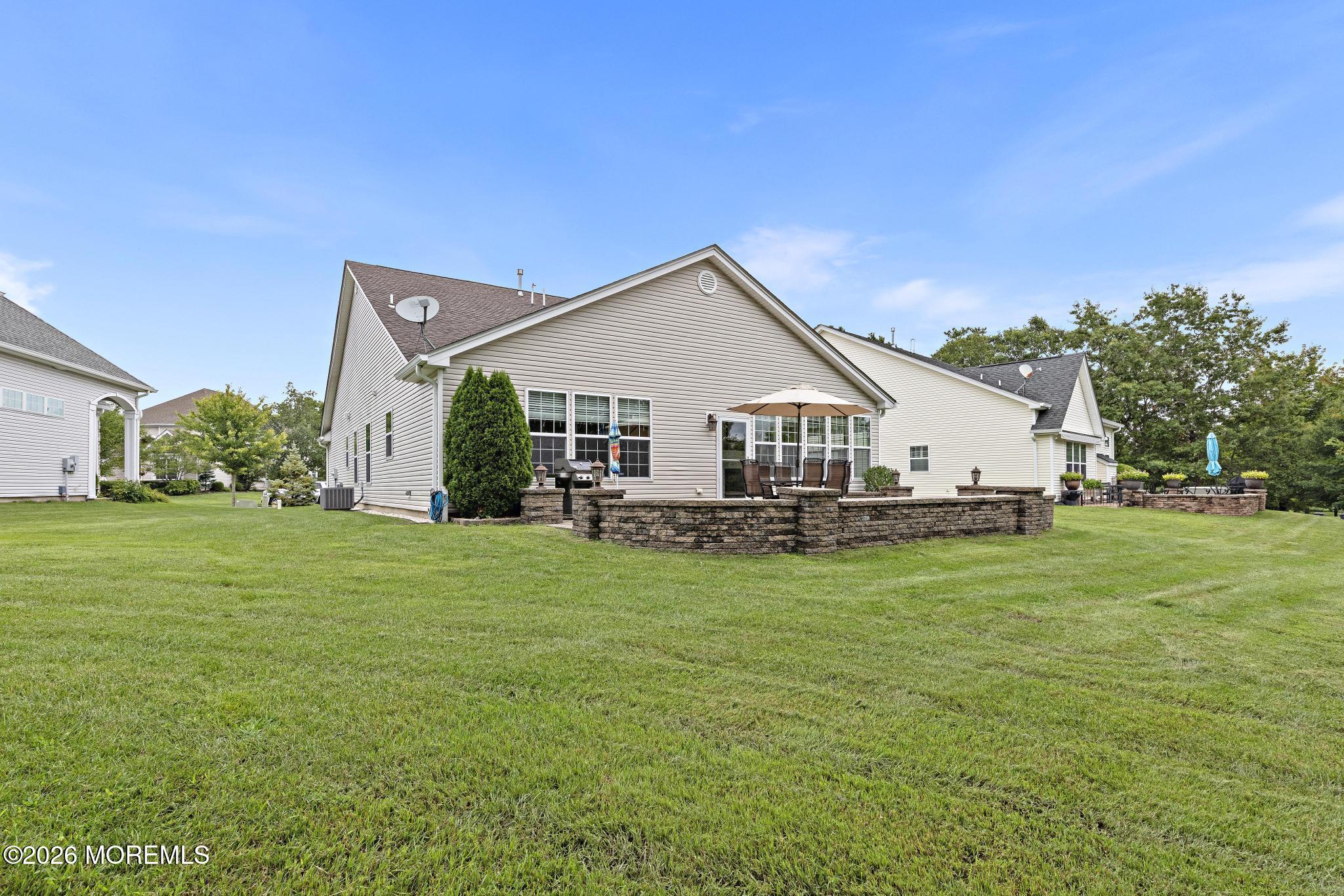 21 Honeysuckle Drive Manahawkin NJ 08050