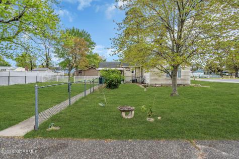 145 Cable Avenue Beachwood NJ 08722
