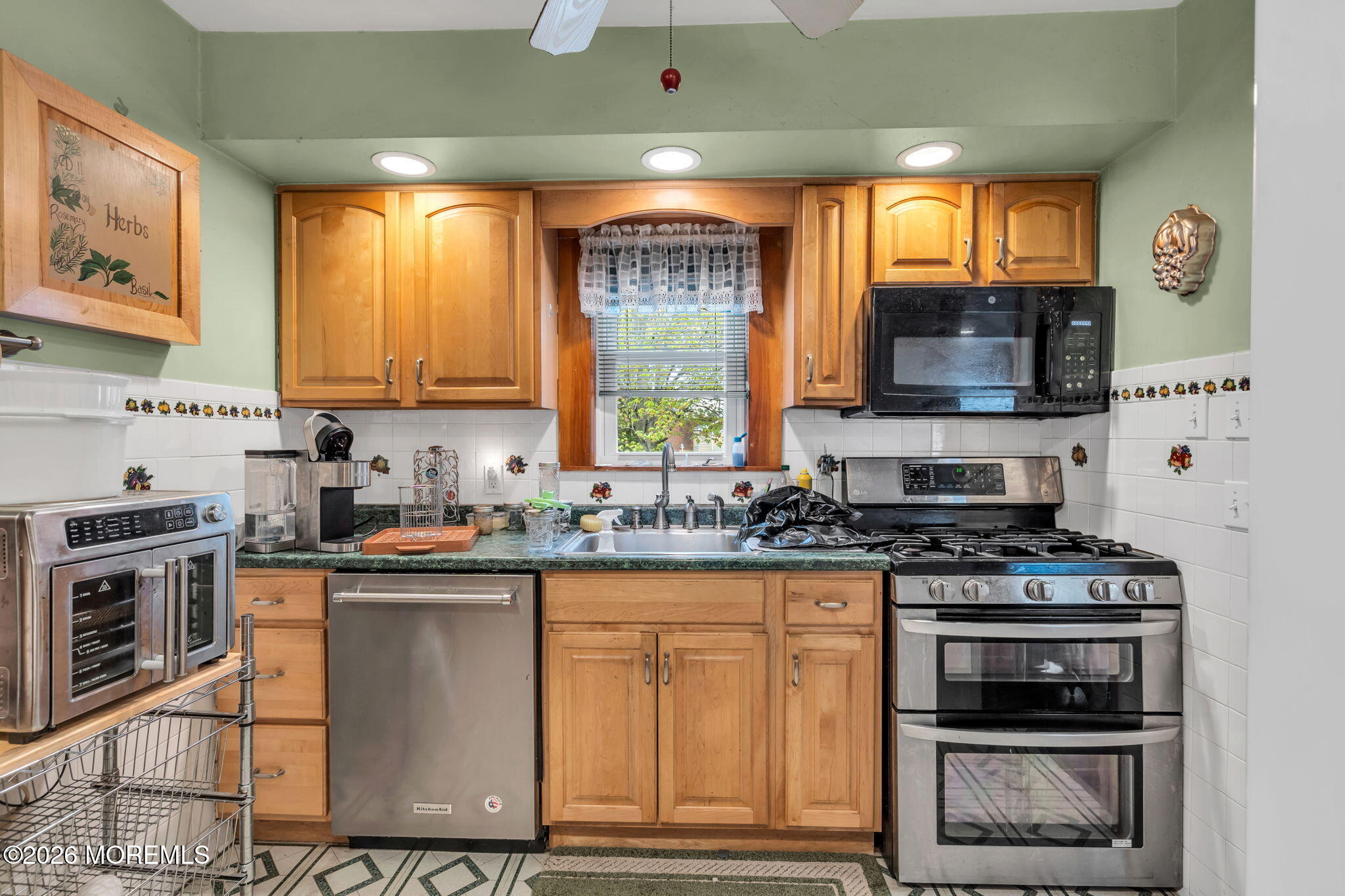 145 Cable Avenue Beachwood NJ 08722
