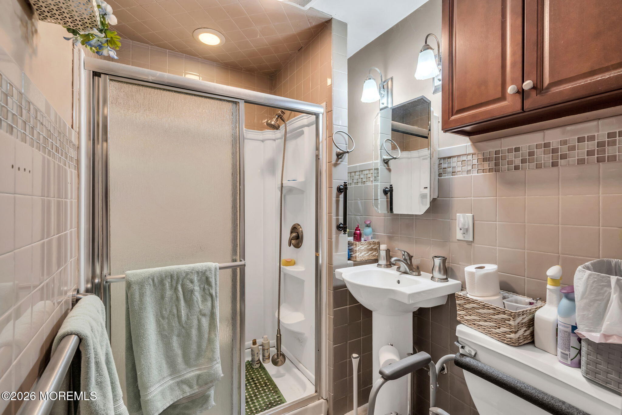 145 Cable Avenue Beachwood NJ 08722