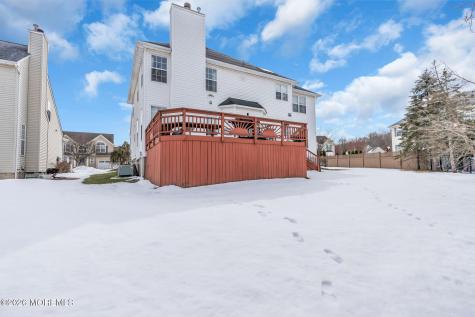 18 Lysbeth Lane Matawan NJ 07747