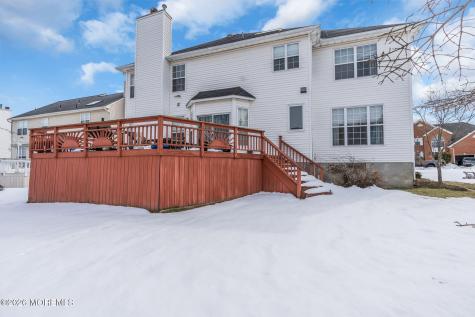 18 Lysbeth Lane Matawan NJ 07747