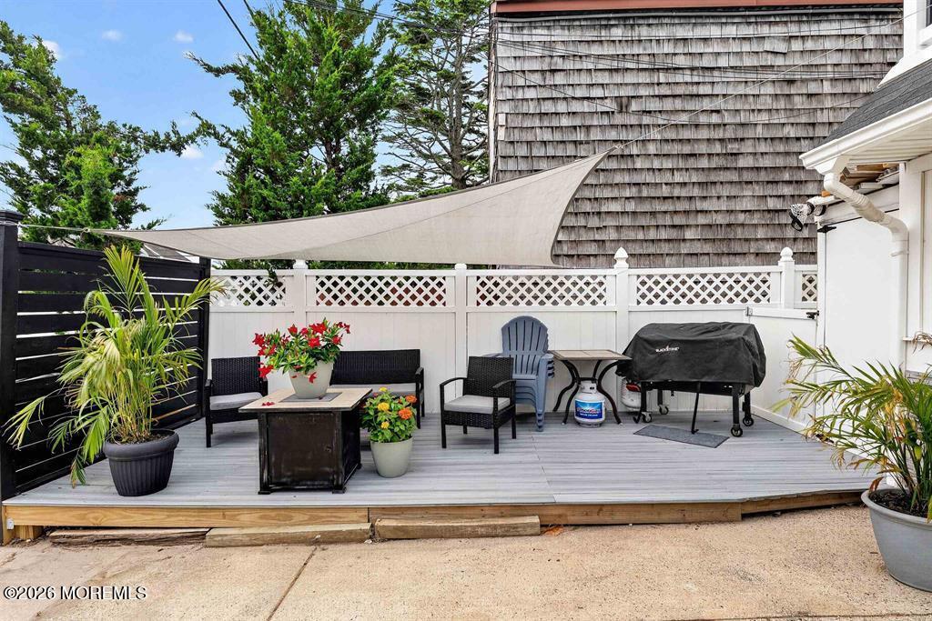31 Simpson Avenue Ocean City NJ 08226