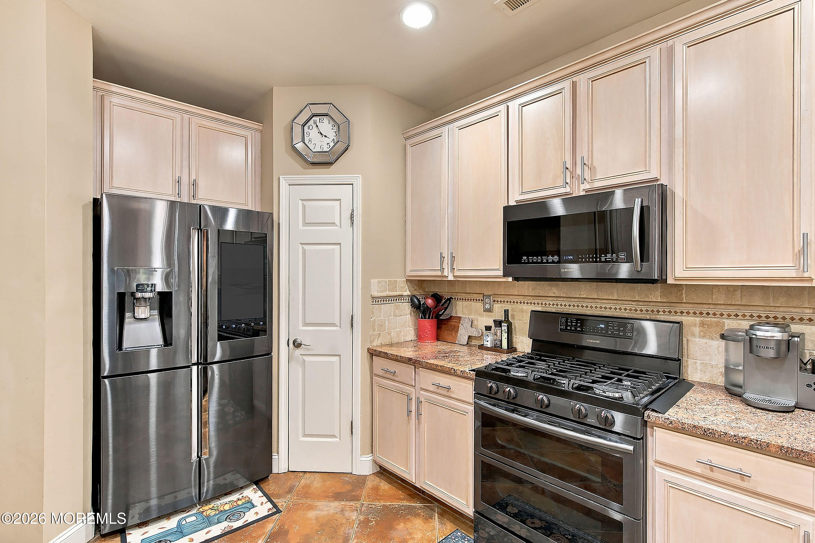 4 Brittany Lane Jackson NJ 08527