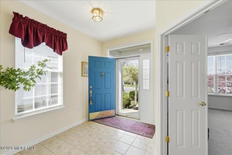 74 Pond View Circle Barnegat NJ 08005