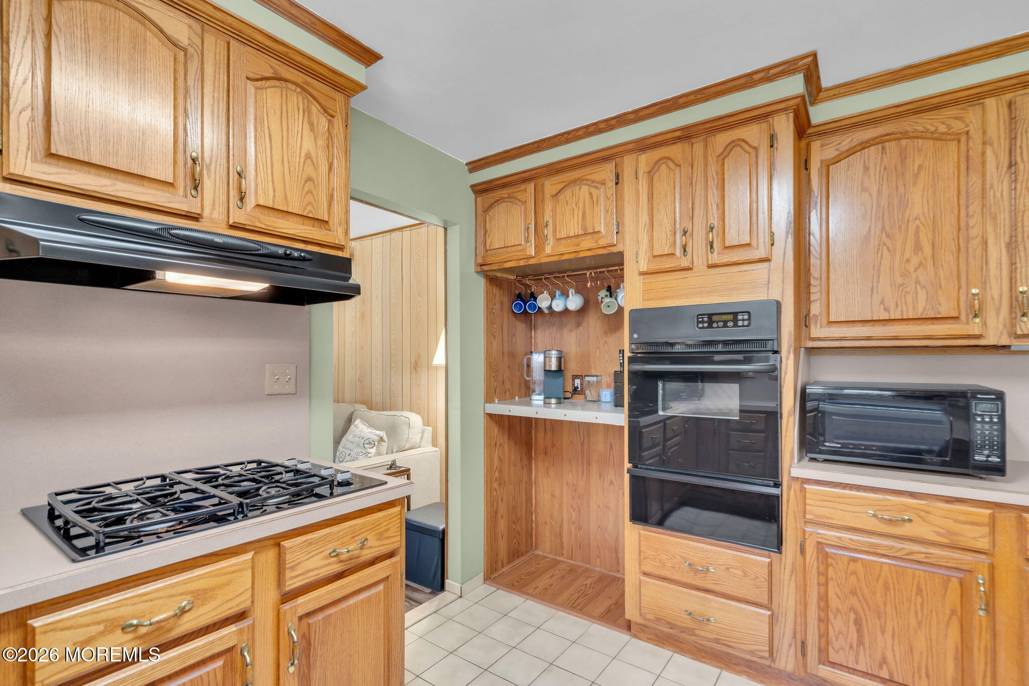 73 Newbury Road Howell NJ 07731
