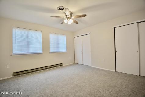 8 Abbey Lane Manchester NJ 08759