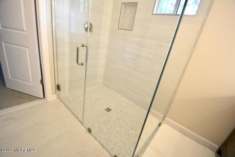 8 Abbey Lane Manchester NJ 08759