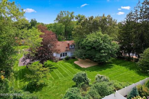 105 Augusta Drive Lincroft NJ 07738