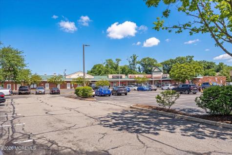 105 Augusta Drive Lincroft NJ 07738