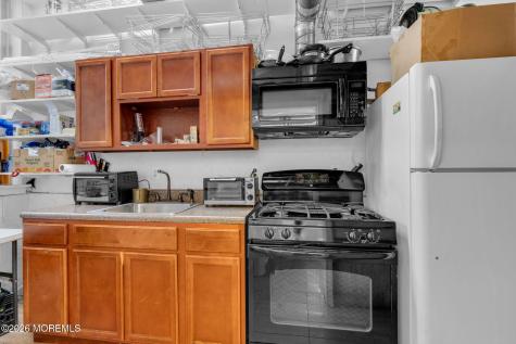 110 Miller Road Lakewood NJ 08701