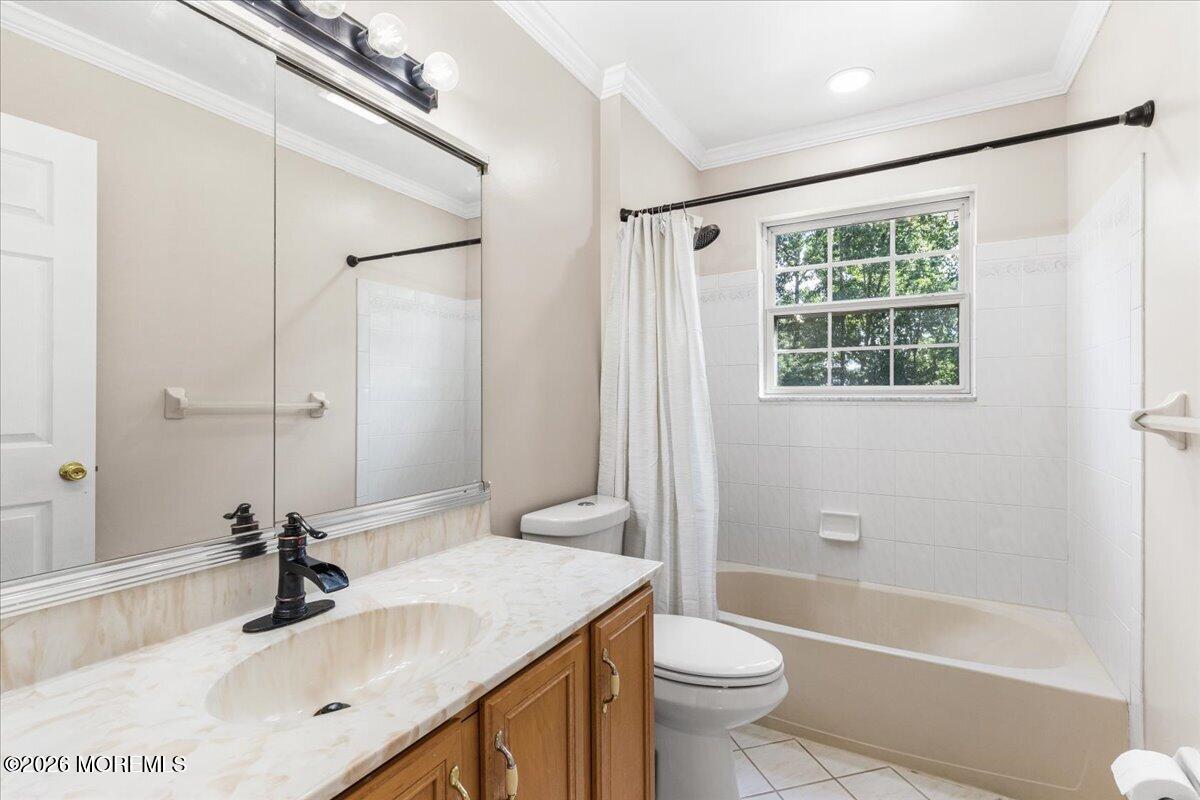 17 Brittany Lane Jackson NJ 08527