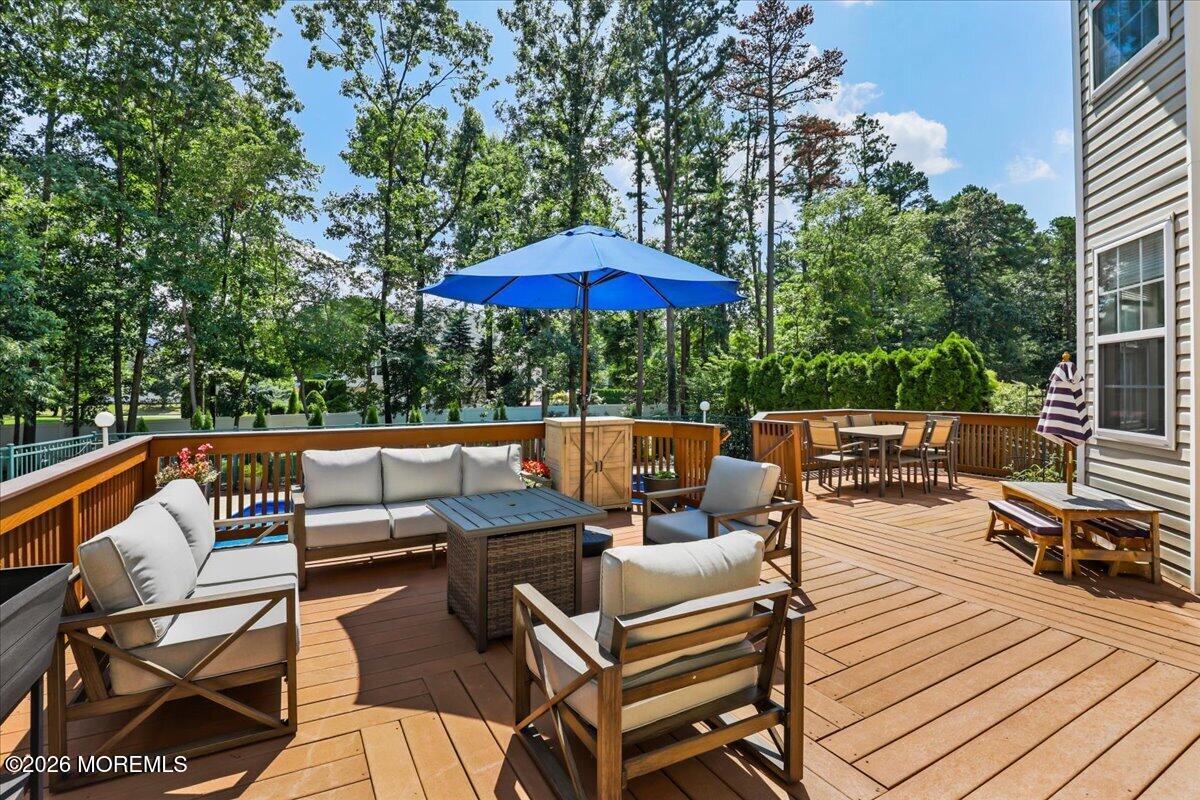 17 Brittany Lane Jackson NJ 08527