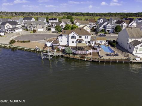 30 Peaksail Drive Bayville NJ 08721