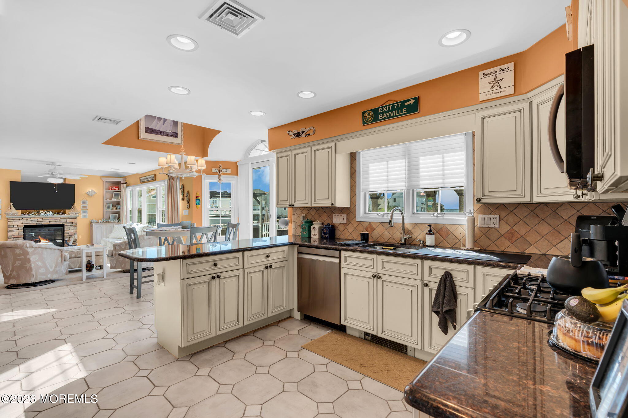 30 Peaksail Drive Bayville NJ 08721