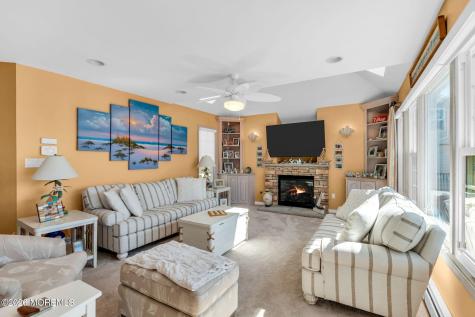 30 Peaksail Drive Bayville NJ 08721