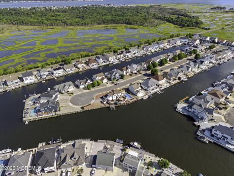 30 Peaksail Drive Bayville NJ 08721