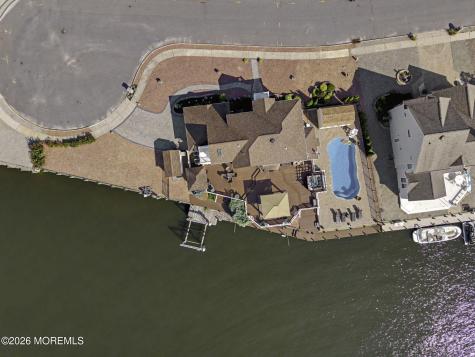 30 Peaksail Drive Bayville NJ 08721
