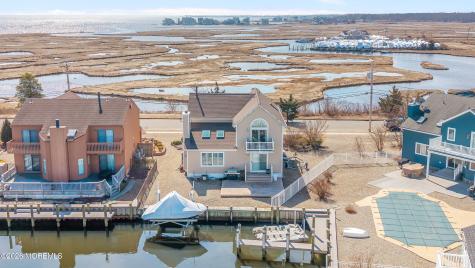 231 Allen Road Bayville NJ 08721