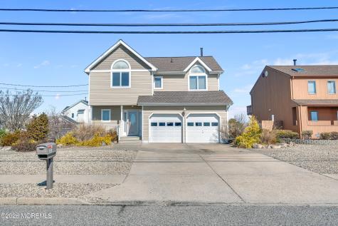 231 Allen Road Bayville NJ 08721