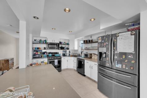 231 Allen Road Bayville NJ 08721