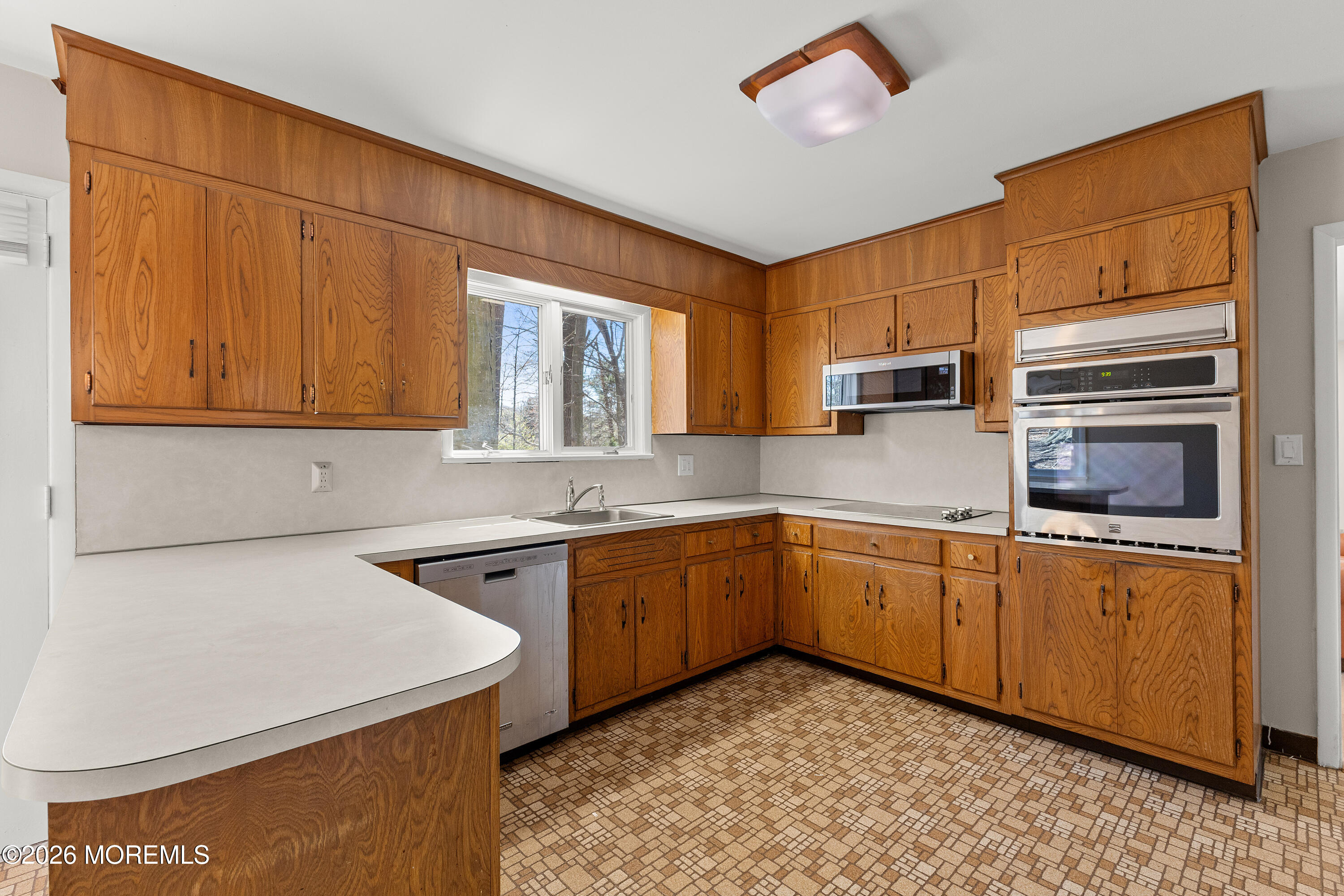 12 Stilwell Drive Holmdel NJ 07733