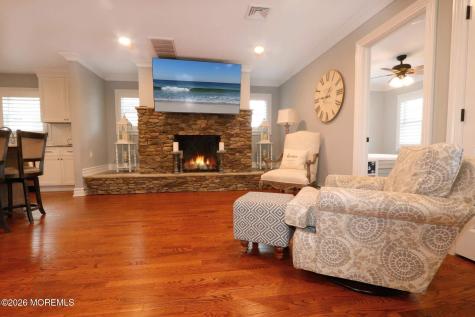 8 New Brunswick Avenue Lavallette NJ 08735