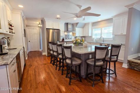 8 New Brunswick Avenue Lavallette NJ 08735