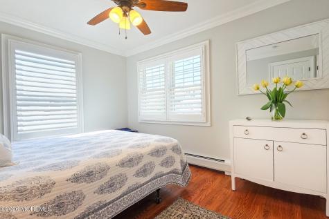 8 New Brunswick Avenue Lavallette NJ 08735