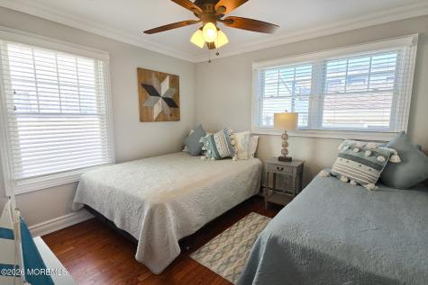 8 New Brunswick Avenue Lavallette NJ 08735