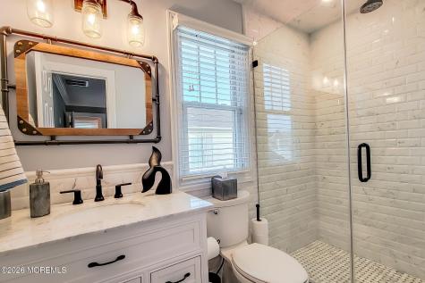 8 New Brunswick Avenue Lavallette NJ 08735