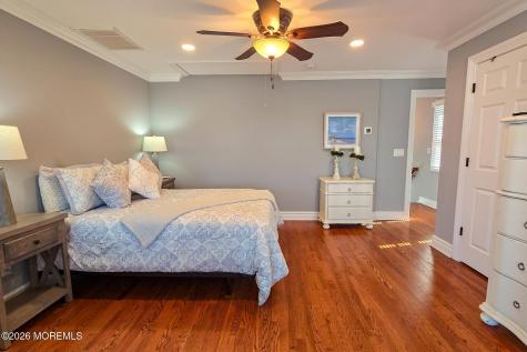 8 New Brunswick Avenue Lavallette NJ 08735