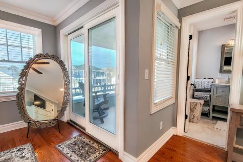 8 New Brunswick Avenue Lavallette NJ 08735