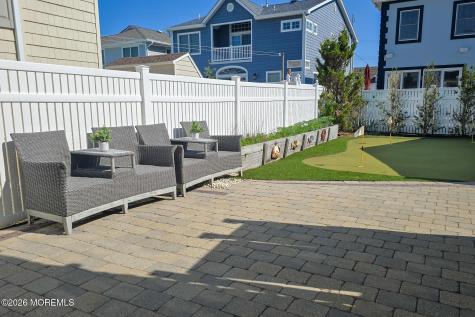 8 New Brunswick Avenue Lavallette NJ 08735