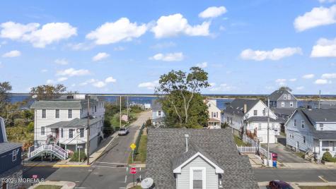 25 Valley Street Highlands NJ 07732