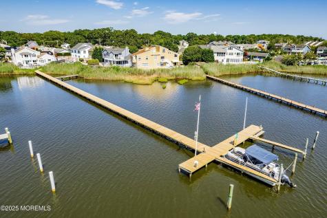 1615 Calamus Place Point Pleasant NJ 08742
