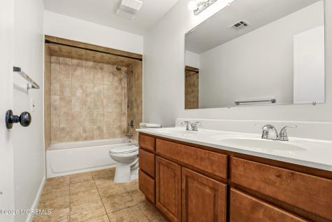 2021 Paterson Avenue Whiting NJ 08759