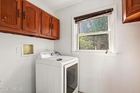 2021 Paterson Avenue Whiting NJ 08759